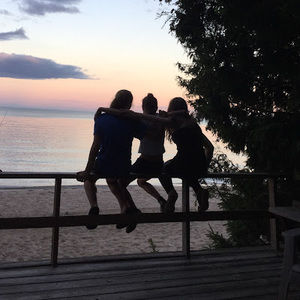 Meet your Posher, Genevieve